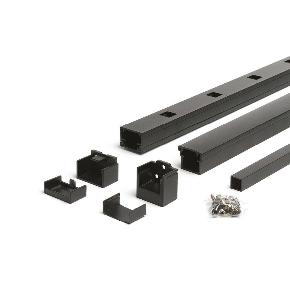 A single green leaf against a white background.