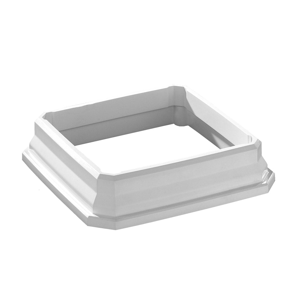 A single green leaf against a white background.