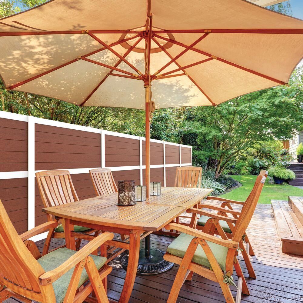 A single green leaf against a white background.