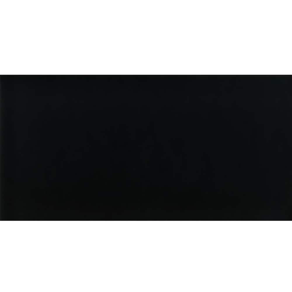 A single green leaf against a white background.