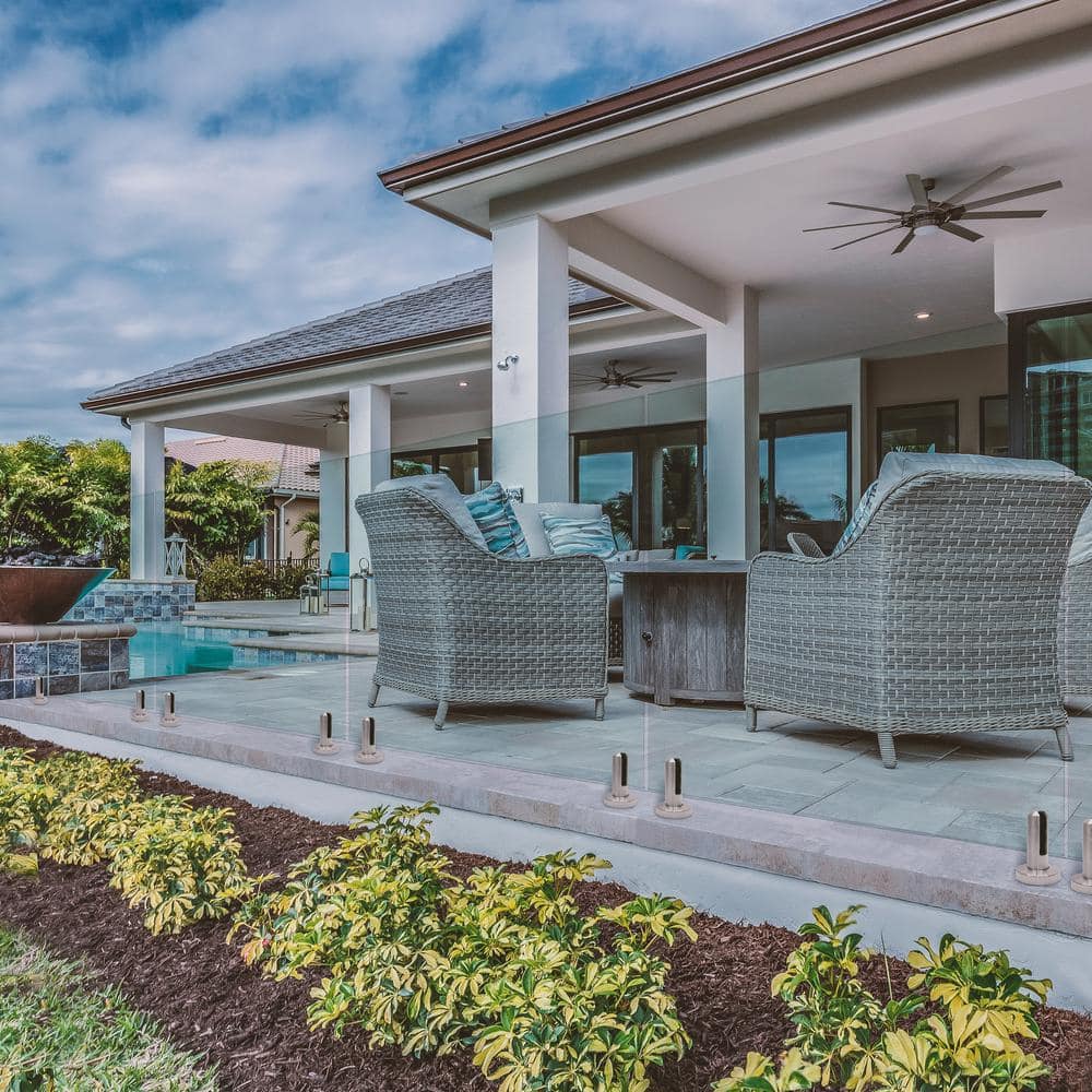 A single green leaf against a white background.