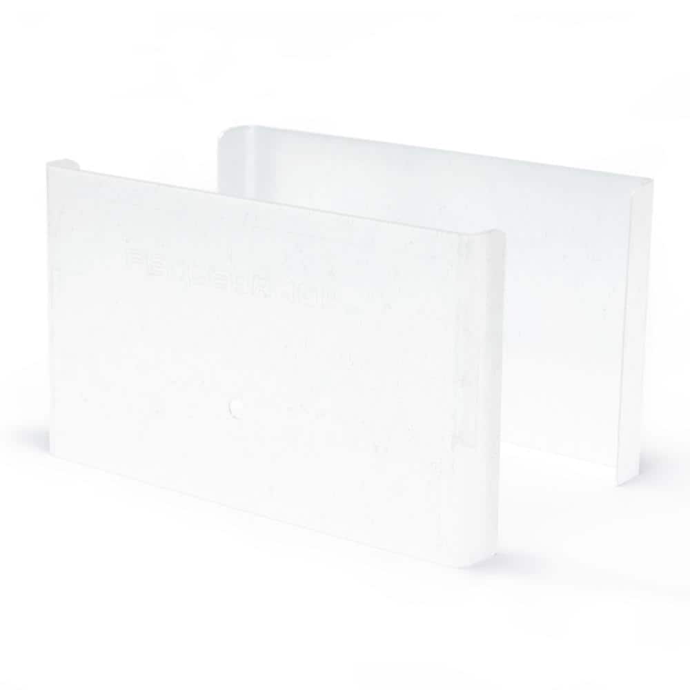 A single green leaf against a white background.