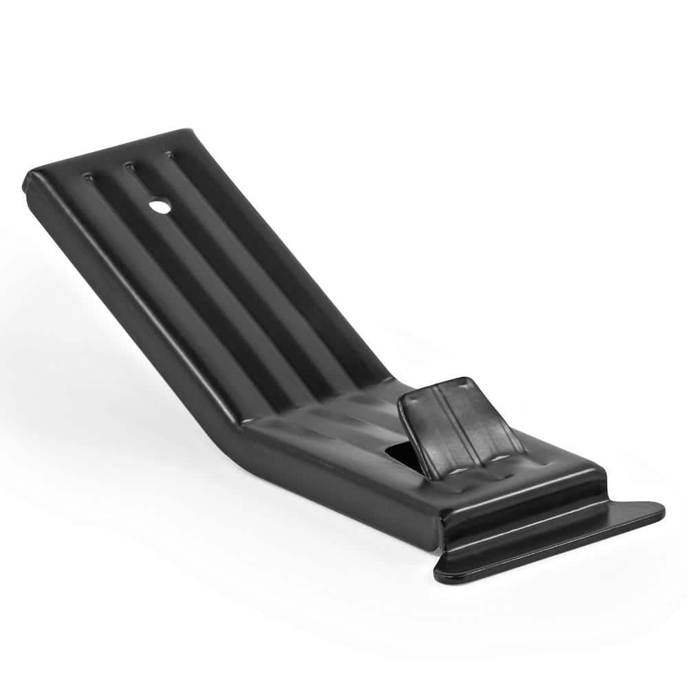 A single green leaf against a white background.