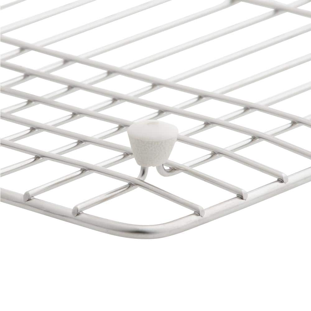 A single green leaf against a white background.