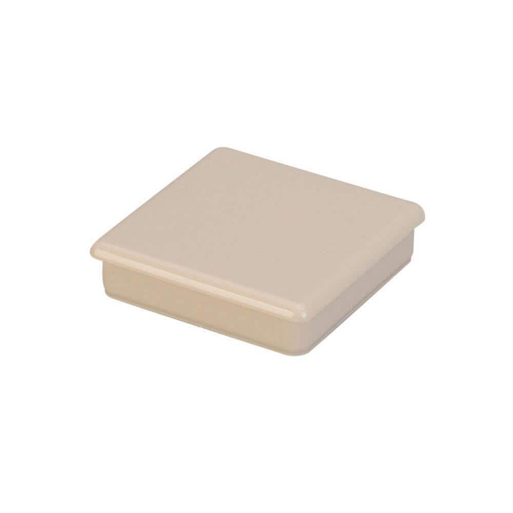 A single green leaf against a white background.