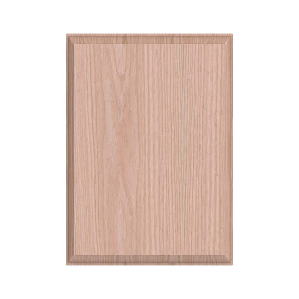 A single green leaf against a white background.