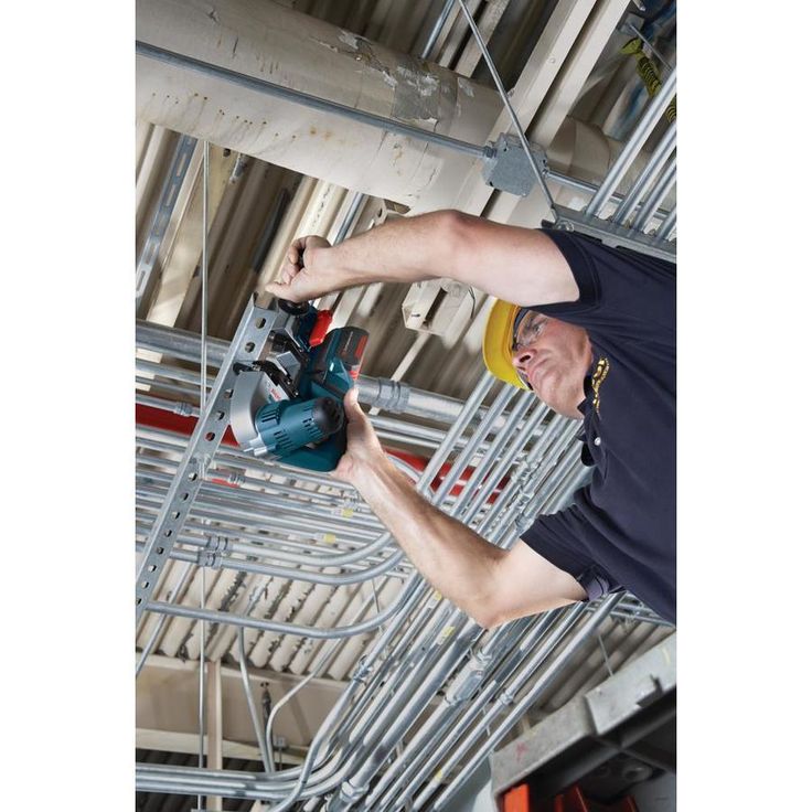 Bosch 18-Volt 2.5-in Portable Band Saw (Battery Not Included)