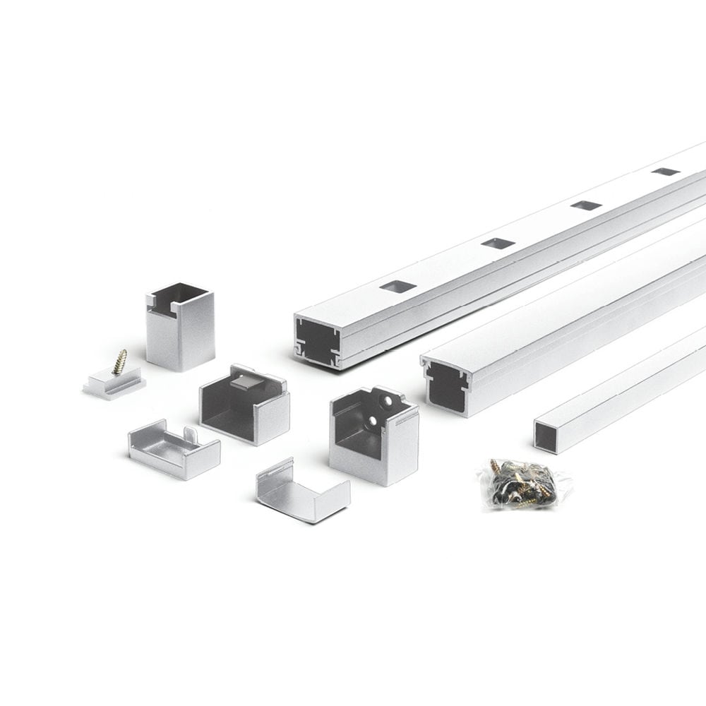 A single green leaf against a white background.