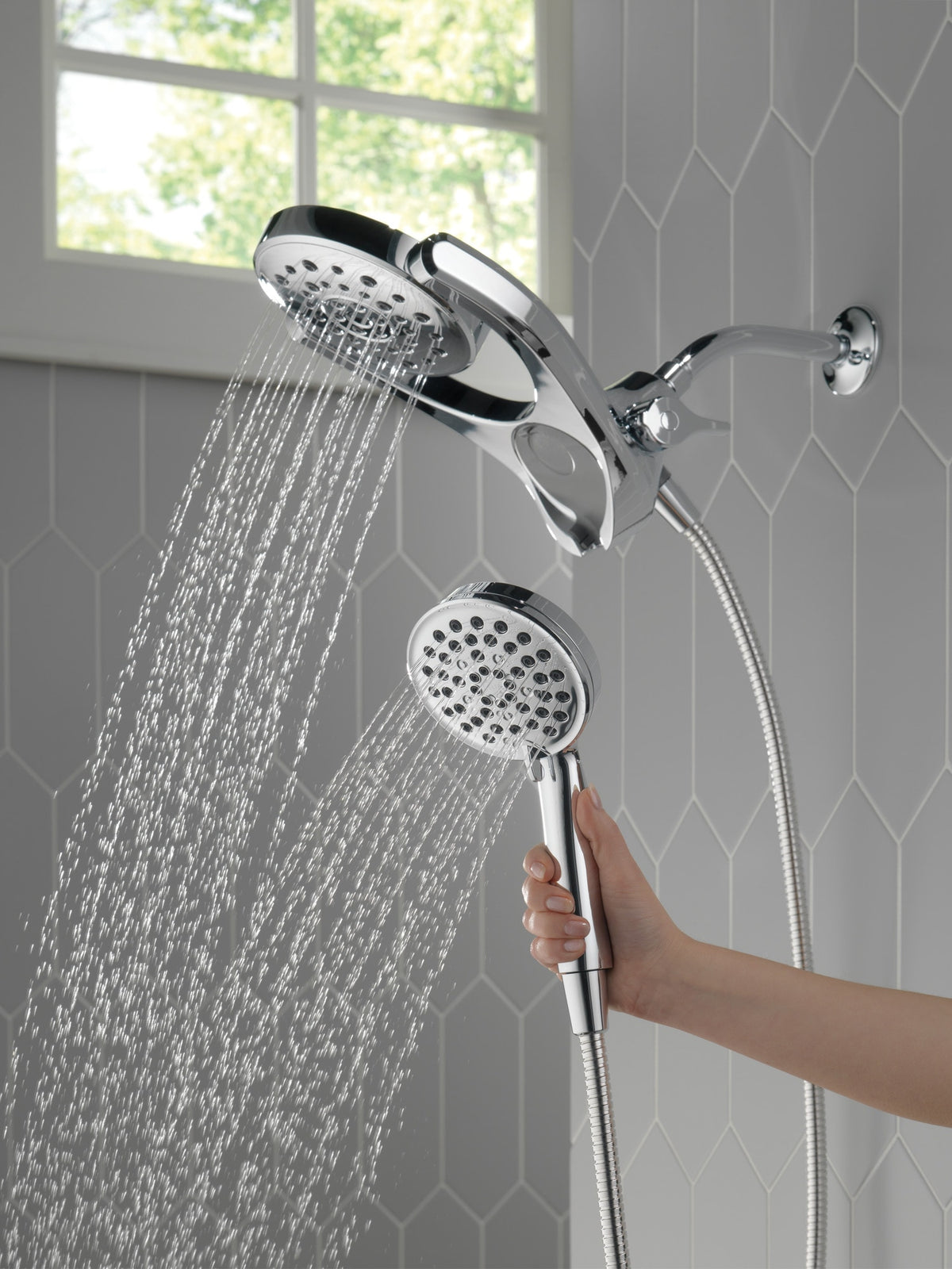 Delta HydroRain 4‑Spray Chrome Dual/Combo Shower Head with Hand Shower, 1.75 GPM (6.6 LPM)