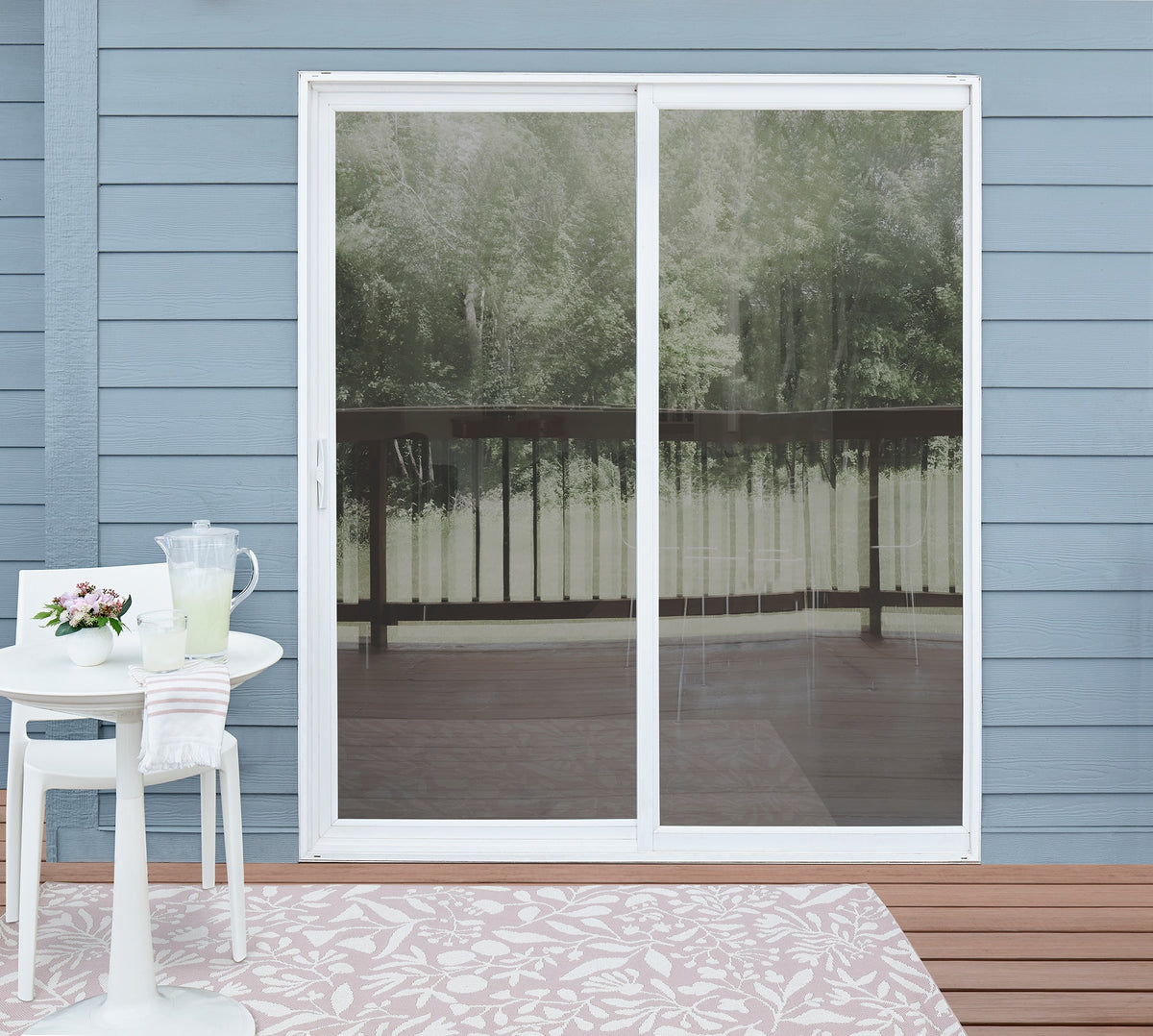 Pella 150 Series West 60-in x 80-in 4-9/16-in Low-E Argon White Vinyl Sliding Universal Double Patio Door