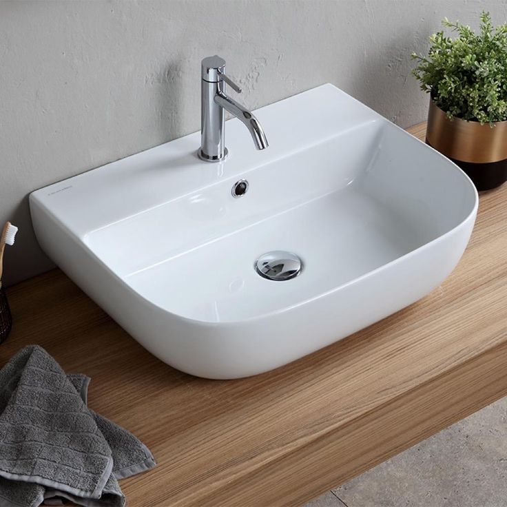 Nameeks Glam Wall Mounted Bathroom Sink in White