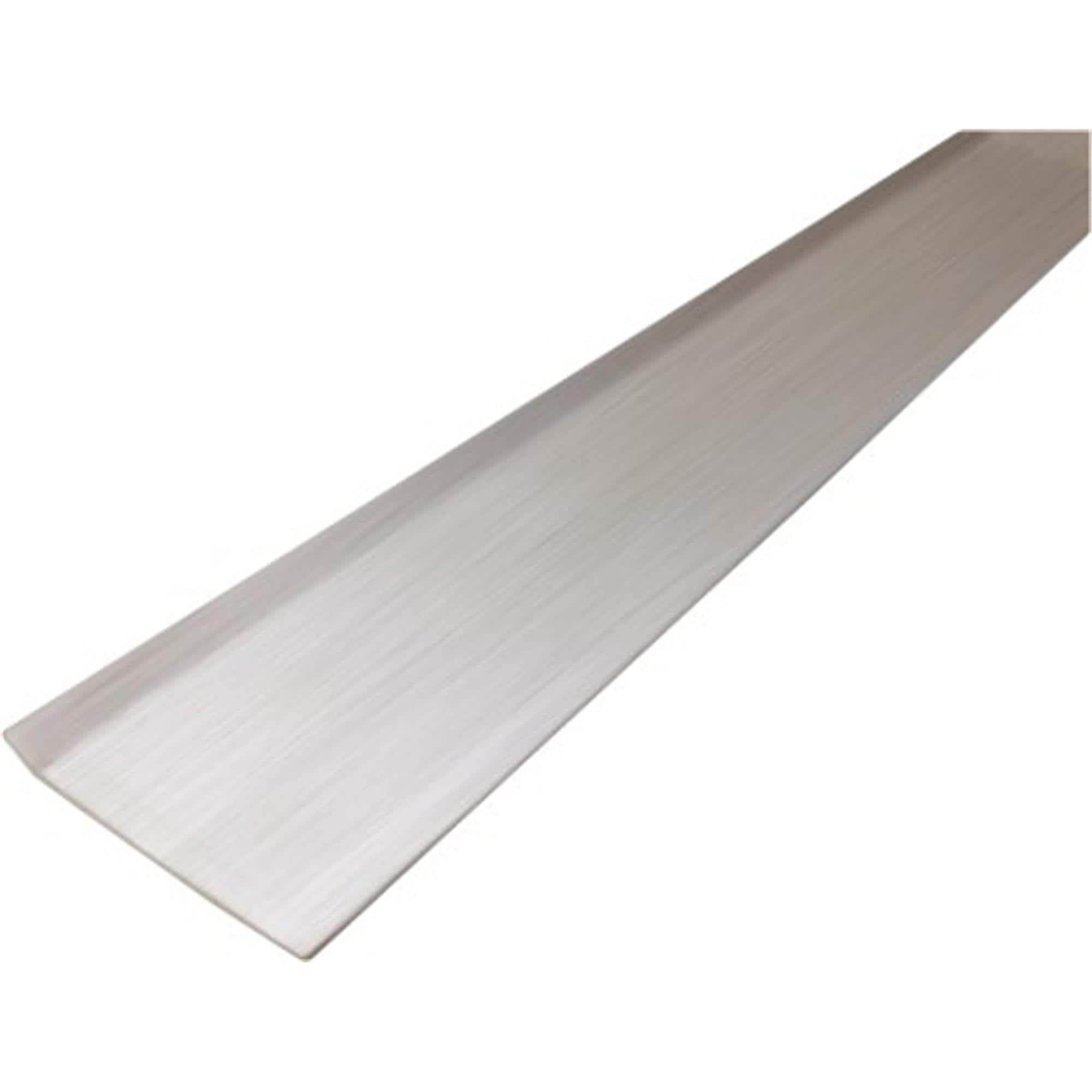 A single green leaf against a white background.