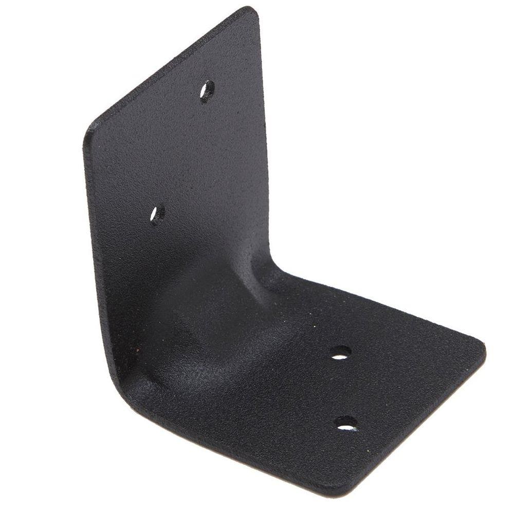 A single green leaf against a white background.