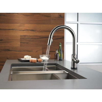 Delta Trinsic Touch2O Black Stainless 1-Handle Deck-Mount Pull-Down Touch Kitchen Faucet