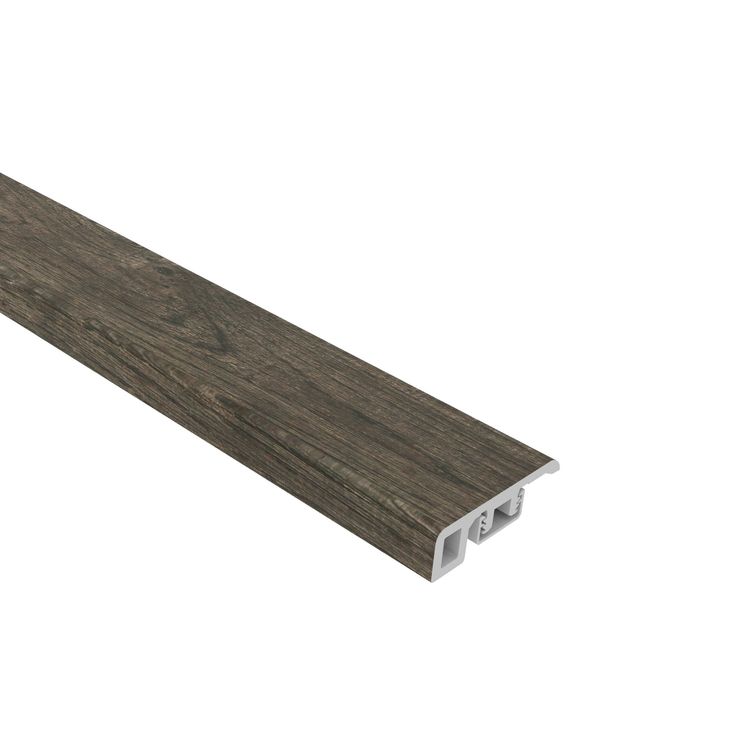 A single green leaf against a white background.