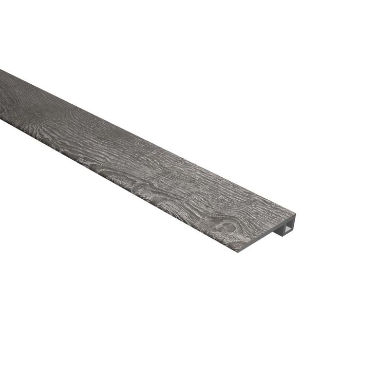 A single green leaf against a white background.