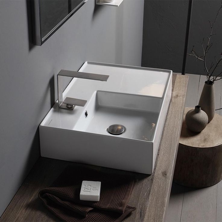Nameeks Teorema Wall Mounted Bathroom Sink in White