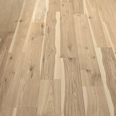 Defense+ Antique Linen Hickory 14 mm T x 6.1 in. W Waterproof Laminate Wood Flooring (386.9 sqft/pallet)