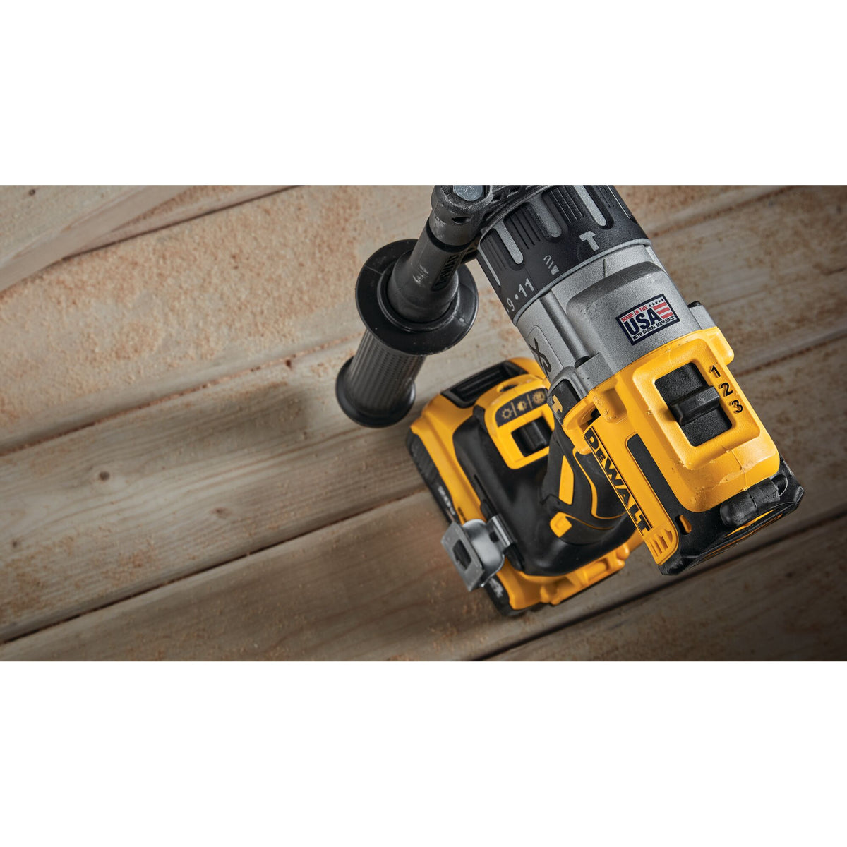 DEWALT 20V MAX XR Cordless Brushless Hammer Drill & Impact Driver Combo Kit, 2-Tool, with (2) 5Ah Batteries, Charger & Case (DCK299P2)