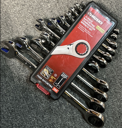 Ratcheting Metric Combination Wrench Set (11-Piece)