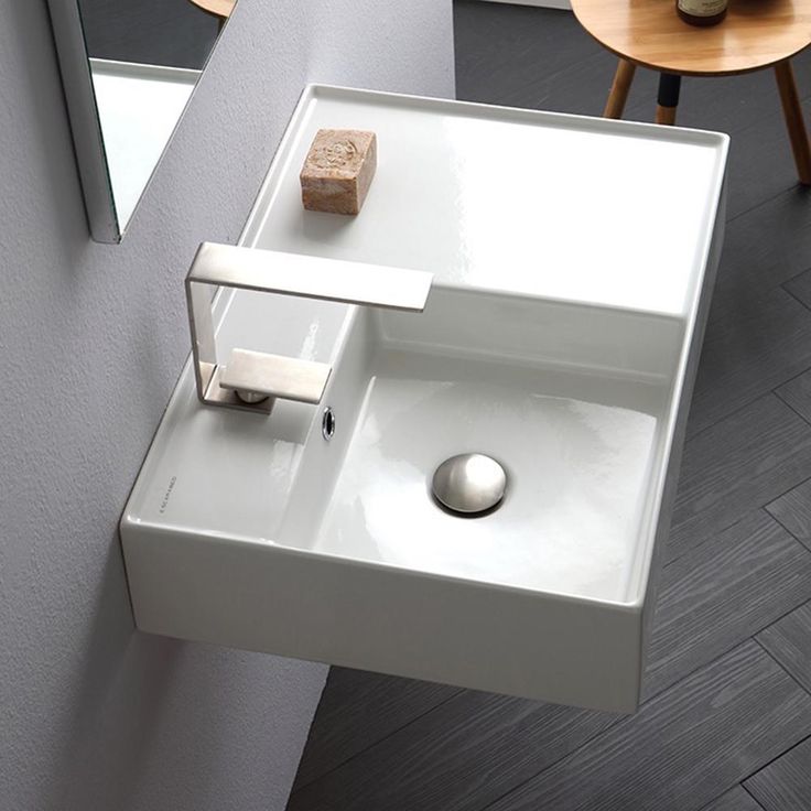 Nameeks Teorema Wall Mounted Bathroom Sink in White