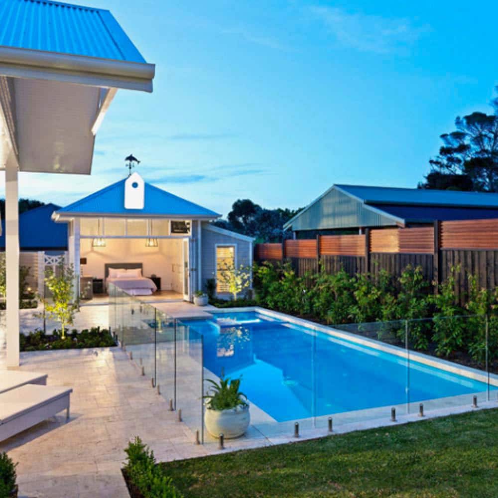 A single green leaf against a white background.