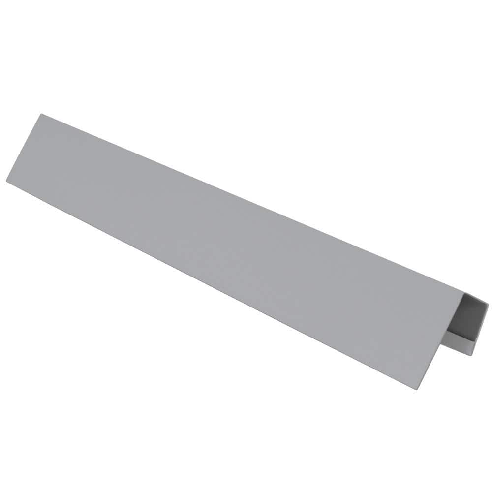 A single green leaf against a white background.