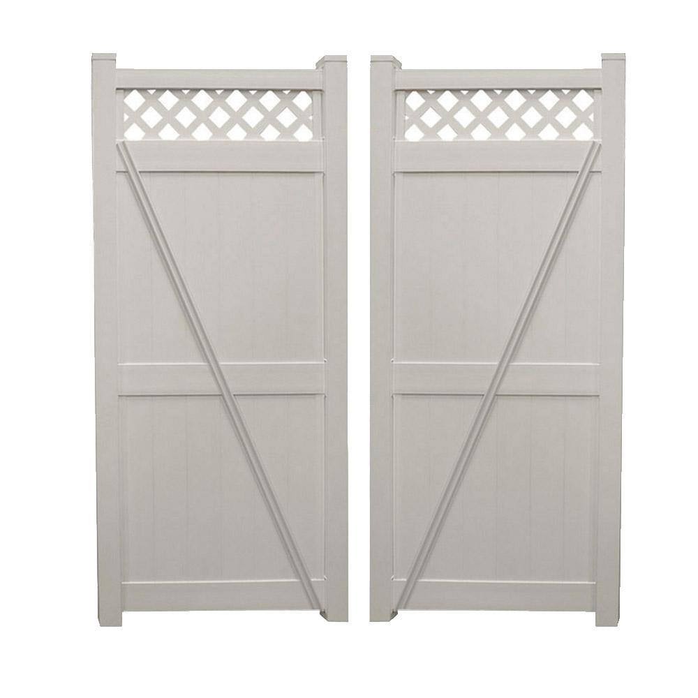 A single green leaf against a white background.