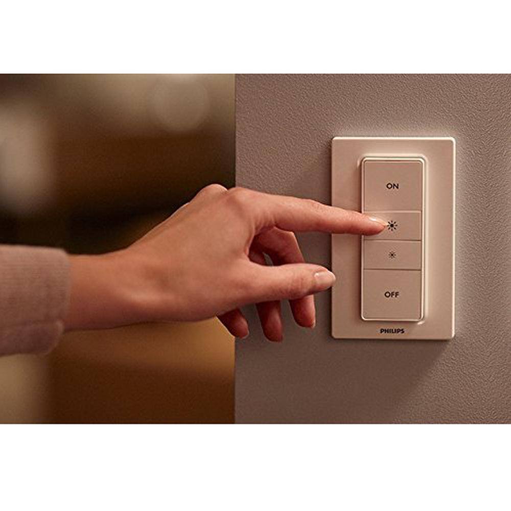 Philips White Ambiance Smart Wireless Lighting Recipe Kit – 1 A19 LED (60W Equivalent) Dimmable Bulb + Remote Dimmer Switch