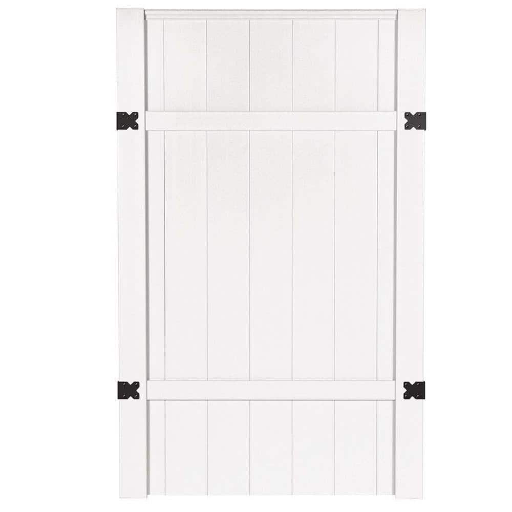 A single green leaf against a white background.